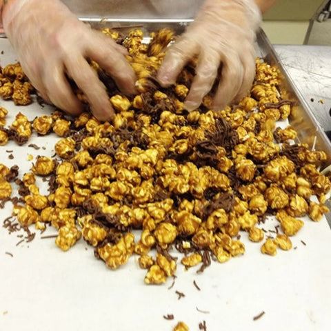 NYC Checker Cab Popcorn – Milk Chocolate Caramel Crunch, 3 Bag Set